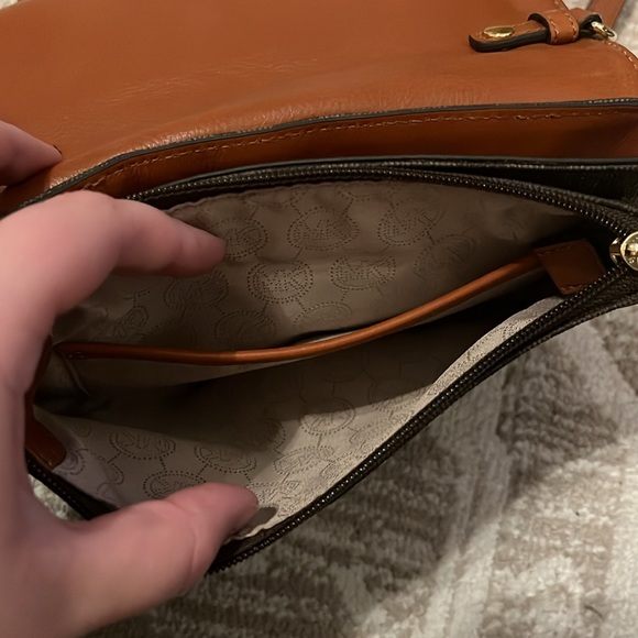 Michael Kors Crossbody - Picture 8 of 9